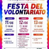 Millemani e la Festa del Volontariato a Collegno: tre giorni in piazza per parlare di pace Millemani e la Festa del Volontariato a Collegno: tre giorni in piazza per parlare di pace