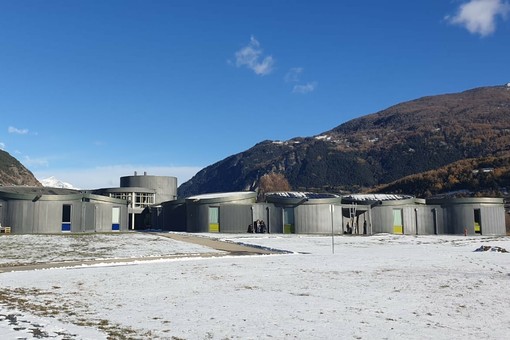 Oulx e l’Alta Valle di Susa immaginano il futuro del DES AMBROIS: nuova palestra, convitto per studenti per un campus formativo d'eccellenza e all'avanguardia Oulx e l’Alta Valle di Susa immaginano il futuro del DES AMBROIS: nuova palestra, convitto per studenti per un campus formativo d'eccellenza e all'avanguardia