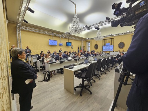 Ius Scholae, il centrodestra stoppa il Pd. Cirio: "Io favorevole"