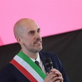 Le civiche "incoronano" Giulivi sindaco a Venaria, Cirio: "Un segnale per area moderata" Le civiche "incoronano" Giulivi sindaco a Venaria, Cirio: "Un segnale per area moderata"