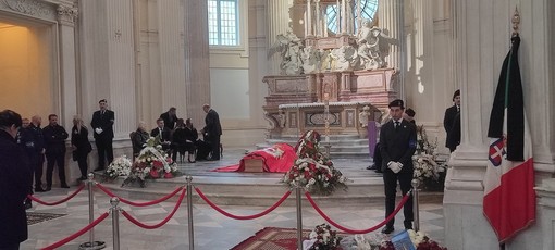 Camera Ardente di Vittorio Emanuele a Venaria, La Russa: &quot;Savoia artefici dell'unità d'Italia&quot;