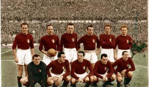 L'immagine più iconica dei campioni del Grande Torino L'immagine più iconica dei campioni del Grande Torino