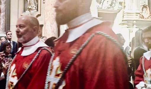 Vendita degli ordini cavallereschi, bufera in casa Savoia: anche Marrone alla corte degli ex Reali