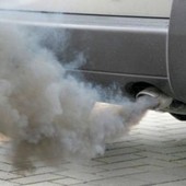 Smog e auto, finita l'emergenza: da domani circolazione normale Smog e auto, finita l'emergenza: da domani circolazione normale