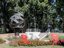 Torino si colora di rosso per il via della Vuelta di ciclismo