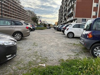 Il sopralluogo della Circoscrizione 5 in via Druento