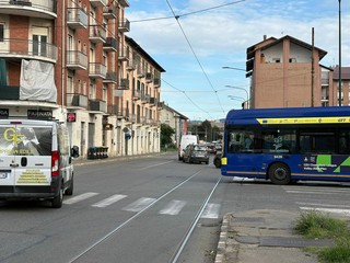 Il sopralluogo della Circoscrizione 5 in via Druento