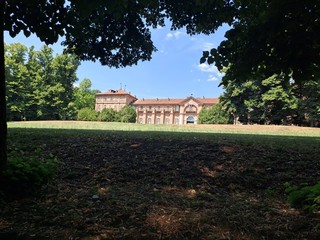 La Mandria punta sul futuro, nuovo piano per far rinascere Borgo Castello La Mandria punta sul futuro, nuovo piano per far rinascere Borgo Castello