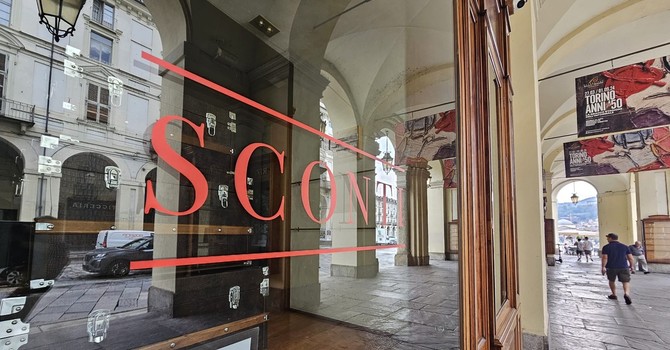 Tutto pronto per l'avvio dei nuovi saldi estivi Tutto pronto per l'avvio dei nuovi saldi estivi