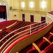 Casinò di Sanremo, svelata la Stagione Teatrale 2026-2027: sette spettacoli tra grande prosa, musical e danza Casinò di Sanremo, svelata la Stagione Teatrale 2026-2027: sette spettacoli tra grande prosa, musical e danza