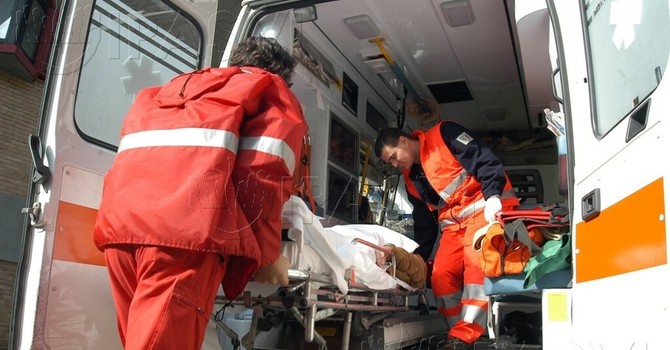 Pedone travolto da un'auto a Venaria Reale: grave al San Giovanni Bosco Pedone travolto da un'auto a Venaria Reale: grave al San Giovanni Bosco