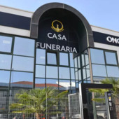 Apre a Venaria la nuova Casa Funeraria di Athena Onoranze Funebri: uno spazio di dignità e accoglienza per la comunità. Apre a Venaria la nuova Casa Funeraria di Athena Onoranze Funebri: uno spazio di dignità e accoglienza per la comunità.