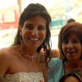 Giuseppina con la figlia Barbara Pasqua nel giorno del suo matrimonio