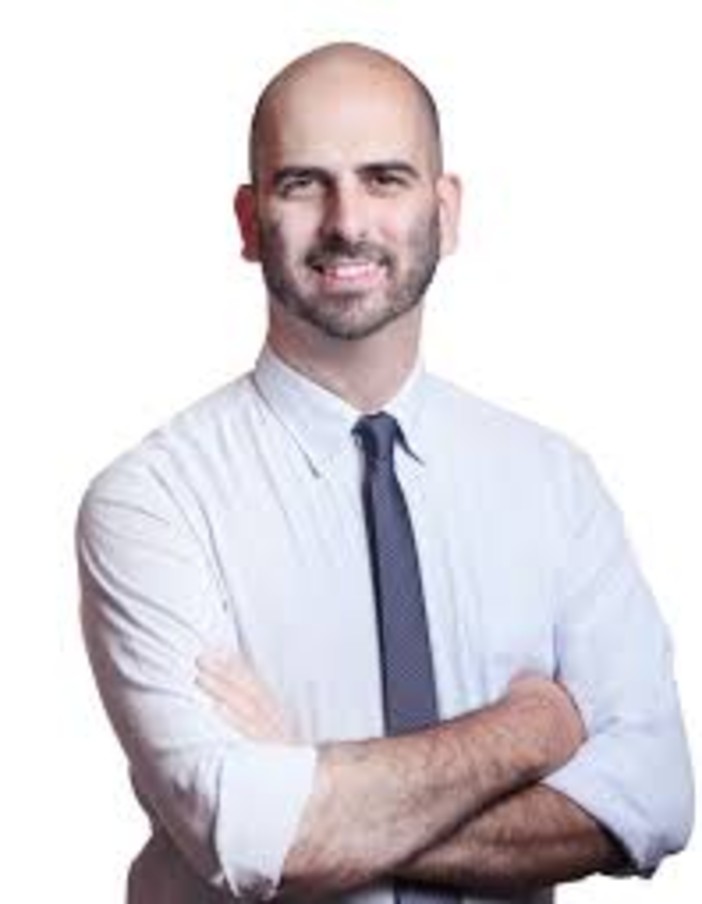 Il sindaco di Collegno Matteo Cavallone