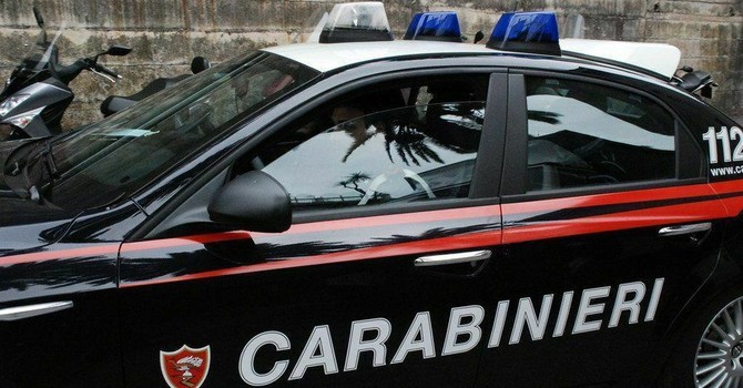Rivoli, calci e pugni in un parco per un telefono: 14enne fermato e portato in carcere minorile un 14enne Rivoli, calci e pugni in un parco per un telefono: 14enne fermato e portato in carcere minorile un 14enne
