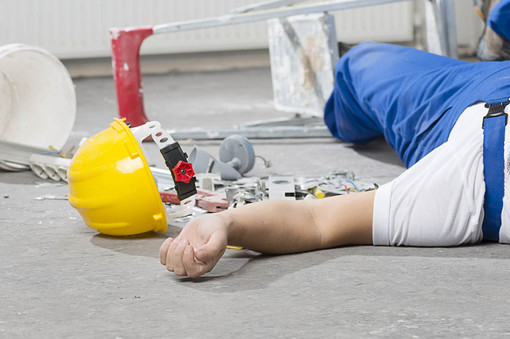 Aumentano gli incidenti sul lavoro ma diminuisce il numero dei morti