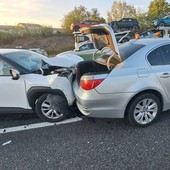 Maxi tamponamento sulla tangenziale nord: otto veicoli coinvolti e traffico in tilt Maxi tamponamento sulla tangenziale nord: otto veicoli coinvolti e traffico in tilt