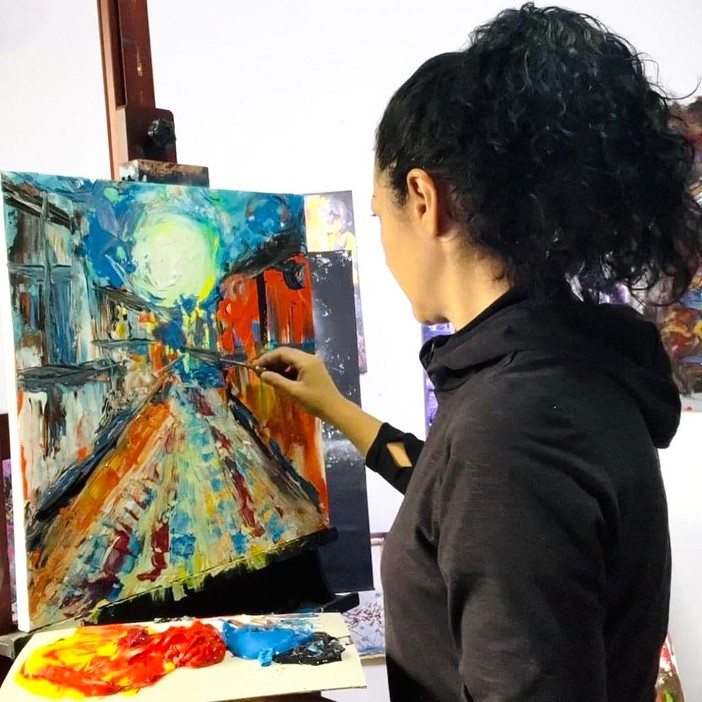 I Dipinti dei Medium a Torino: Angeli e Demoni in Mostra I Dipinti dei Medium a Torino: Angeli e Demoni in Mostra