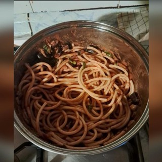Venaria Reale: si finge chef, organizza una cena e narcotizza gli spaghetti di un 68enne per derubarlo