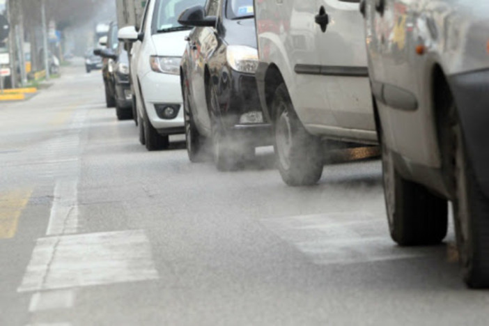 Smog, in Piemonte non entrerà in vigore lo stop ai diesel Euro 5
