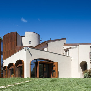 Interferenze, Confluenze e Metafisica: i nuovi progetti alla Fonazione Cerutti di Rivoli