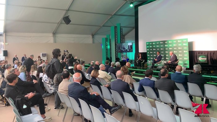 'Aperti - Confesercenti Forum 2026': imprese, cittadini e istituzioni a confronto