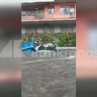 Bomba d'acqua su Roma, le immagini di Corso Francia allagato Bomba d'acqua su Roma, le immagini di Corso Francia allagato