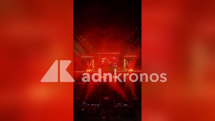 Marracash e Guè superospiti al concerto di Sfera Ebbasta Marracash e Guè superospiti al concerto di Sfera Ebbasta
