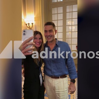 A Cernobbio è il Vannacci day tra foto e strette di mano. Gli organizzatori: "Siamo tra amici" A Cernobbio è il Vannacci day tra foto e strette di mano. Gli organizzatori: "Siamo tra amici"