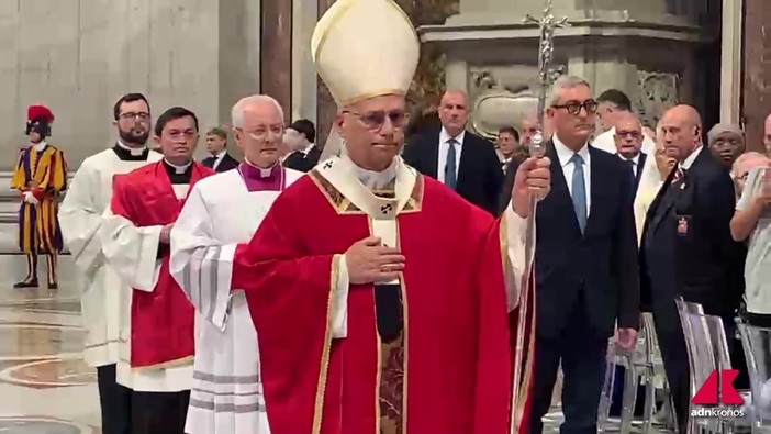 Funerali Ruini, a San Pietro Papa Leone con 34 cardinali concelebranti