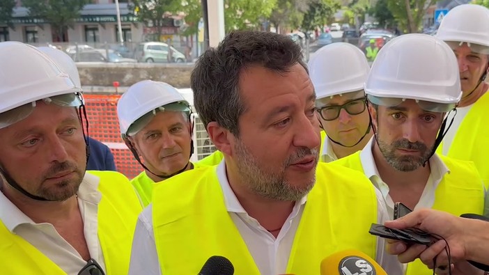 Migranti, Salvini: “Germania riporti in patria navi Ong prima di rimandarci anche una sola persona”