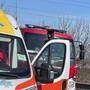 Scontro tra bus pieno di studenti e un'auto ad Arignano, un morto e una ventina di contusi Scontro tra bus pieno di studenti e un'auto ad Arignano, un morto e una ventina di contusi
