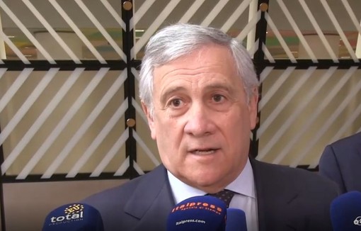 Iran, Tajani “Linea politica dell’Italia è quella dell’Ue, non siamo isolati” Iran, Tajani “Linea politica dell’Italia è quella dell’Ue, non siamo isolati”