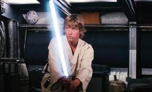 Nuovo record per Star Wars, poster del 1977 venduto per 3,9 milioni di dollari Nuovo record per Star Wars, poster del 1977 venduto per 3,9 milioni di dollari