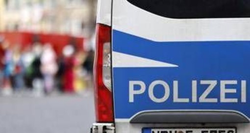 Germania, blitz contro i 'Cittadini del Reich': al bando la frangia più estremista