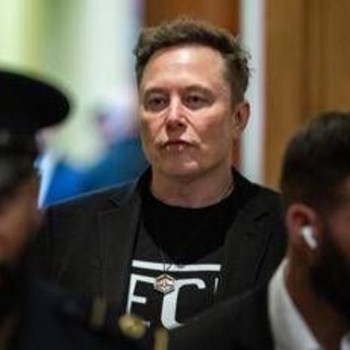 L'idea di Musk: "Costellazioni di satelliti per gestire il riscaldamento globale" L'idea di Musk: "Costellazioni di satelliti per gestire il riscaldamento globale"
