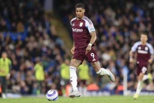 Rashford e il volo 'in ritardo' verso Barcellona: tutta colpa... degli Oasis