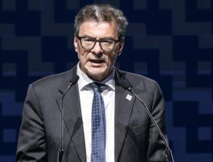 Iran, Giorgetti: "Riapertura Hormuz cambia scenario, non significa che situazione risolta"