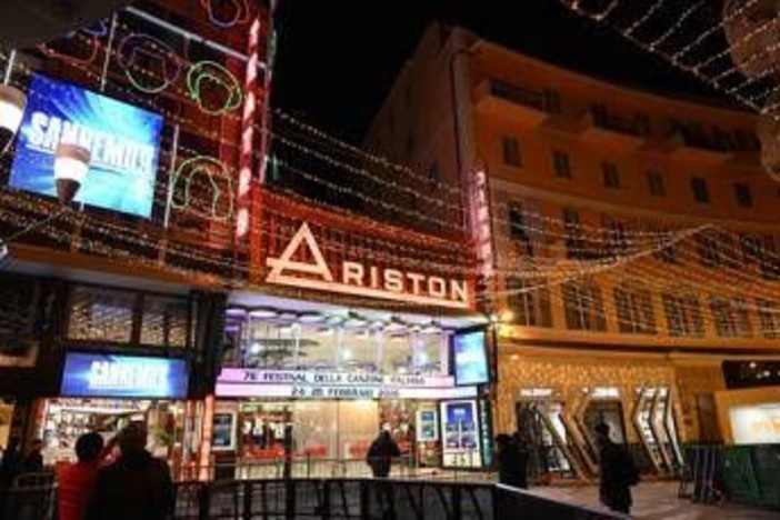 FantaSanremo, la quarta serata in diretta: i bonus e i malus assegnati FantaSanremo, la quarta serata in diretta: i bonus e i malus assegnati