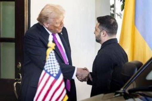 Trump-Zelensky, oggi l'incontro chiave per la pace: le news in diretta