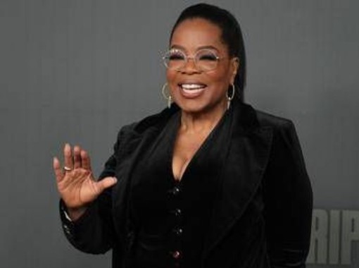 Oprah Winfrey dirimpettaia del principe Harry: &quot;Mi ha chiamata per un problema di anatre&quot;
