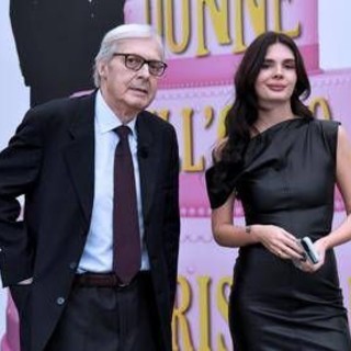 Vittorio Sgarbi, la figlia Evelina sarà ospite oggi a Verissimo: il caso padre-figlia