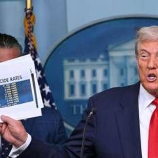 Trump annuncia le misure anti crimine per Washington: &quot;Ci riprenderemo la capitale&quot;