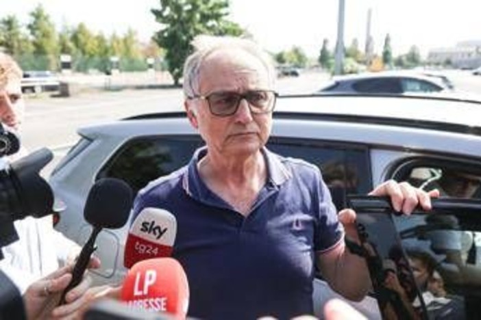 Caso Roggero, al via udienza. Gioielliere in aula: "Ogni vita merita rispetto, dovevo essere meno impulsivo" Caso Roggero, al via udienza. Gioielliere in aula: "Ogni vita merita rispetto, dovevo essere meno impulsivo"