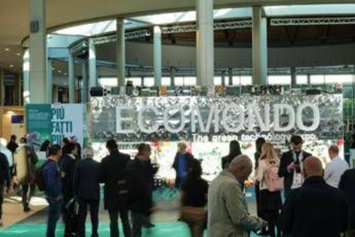 A2A premiata a Ecomondo per il progetto di recupero calore dal data center di Brescia A2A premiata a Ecomondo per il progetto di recupero calore dal data center di Brescia