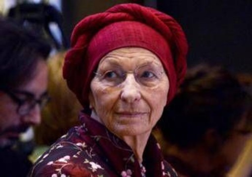 Emma Bonino ricoverata, le condizioni: "E' lucida, ma la situazione resta delicata" Emma Bonino ricoverata, le condizioni: "E' lucida, ma la situazione resta delicata"