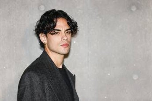 Tommaso Marini e la polemica sullo smalto, cosa ha detto a 'La volta buona'