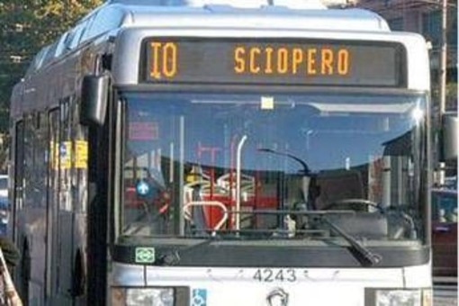 Sciopero aerei e trasporto pubblico, non solo il 14 novembre: ecco le date da segnare Sciopero aerei e trasporto pubblico, non solo il 14 novembre: ecco le date da segnare