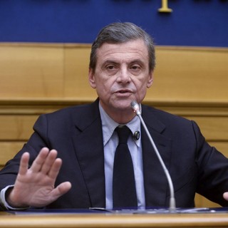 Calenda “I salari e la sanità sono questioni centrali di questo Paese”