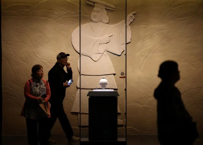 Cina, al via campagna per stimolare la spesa turistica durante le festività Cina, al via campagna per stimolare la spesa turistica durante le festività